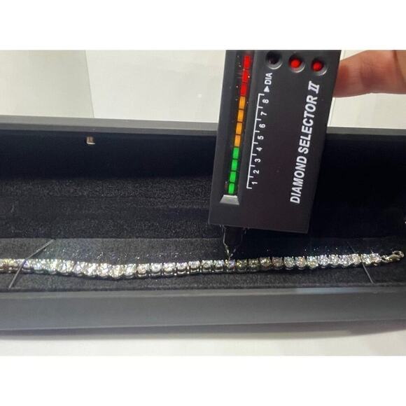 Moissanite Diamond Tennis Bracelet 3mm Adjustable 18K Brilliant Cut - Picture 2 of 11